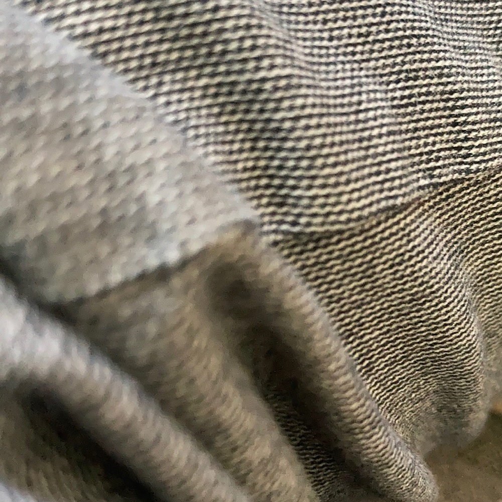 Meet your Posher, Adrian